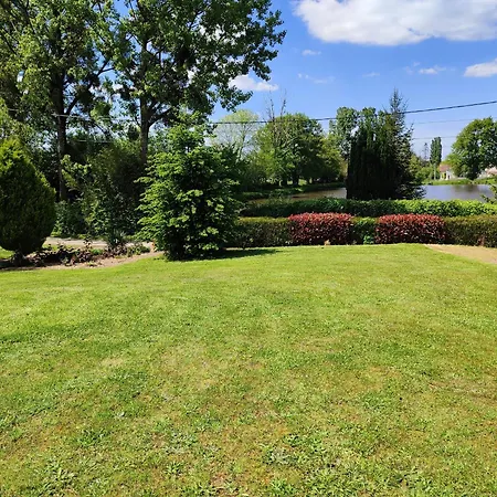 Maison Au Calme Avec Vue Etang