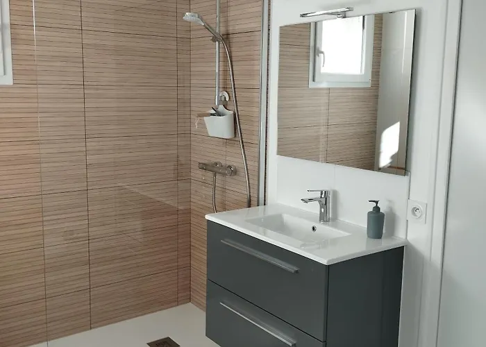 Prázdninový dům Maison Au Calme Avec Vue Etang Clesse (Deux-Sevres)