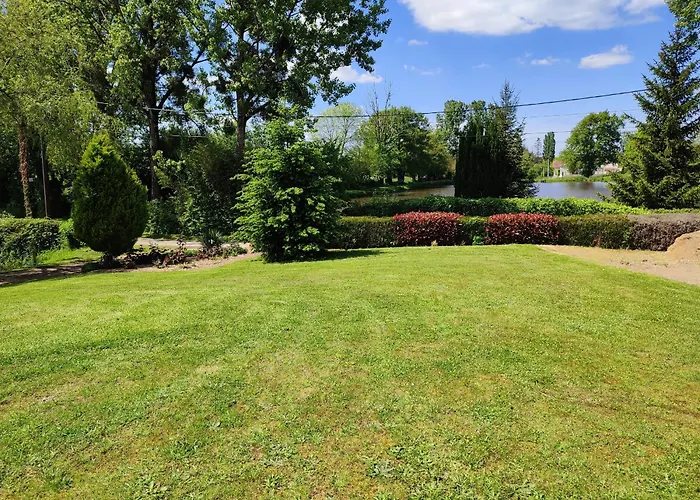 Maison Au Calme Avec Vue Etang